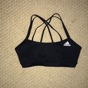 Women’s Sports Bra